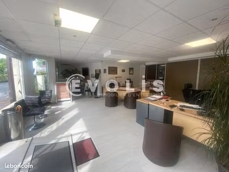 local commercial 74 m²