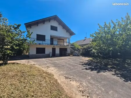 a vendre maison 160m2 travaux à prévoir