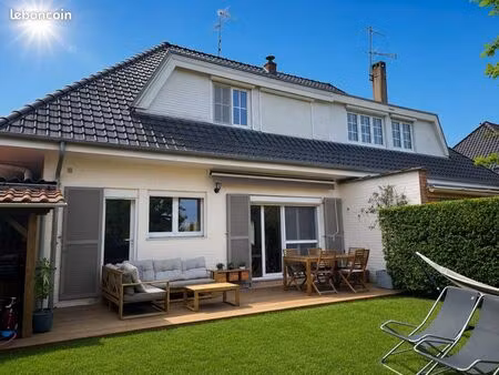 maison semi-individuelle de standing 111m2 dans secteur recherché