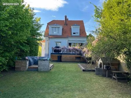 maison individuelle avec jardin terrasse 4 chambres
