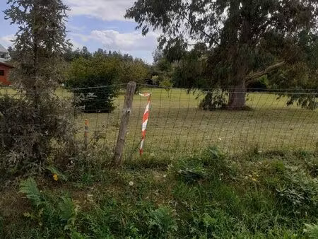 terrain de 1114 m2