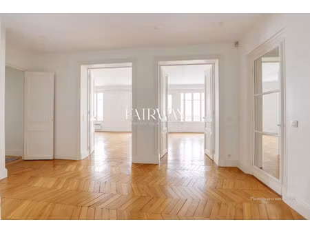 appartement de luxe à vendre dans le quartier saint philippe du roule