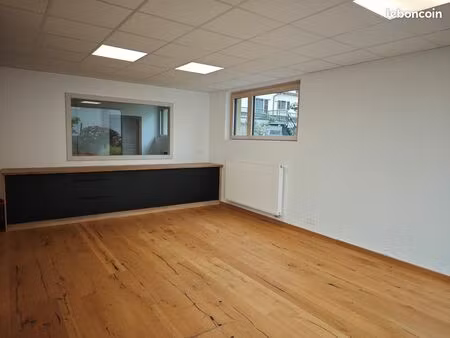à louer – superbe espace professionnel haut de gamme de 161 m² avec parking privatif
