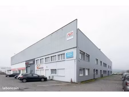 local 2000 m² cournon-d'auvergne