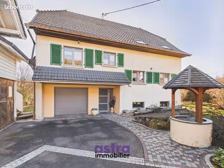 maison individuelle avec piscine