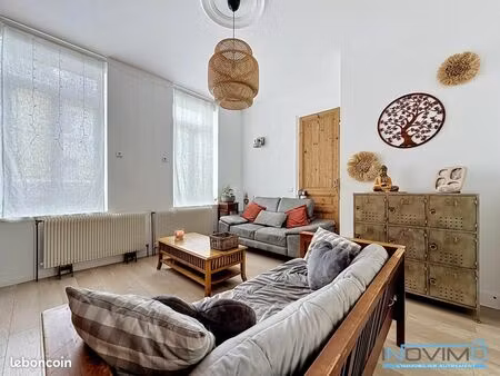maison 7 pièces 120 m²