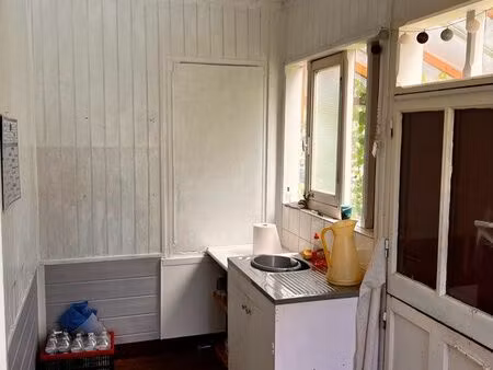 maisonnette en bord de sarthe