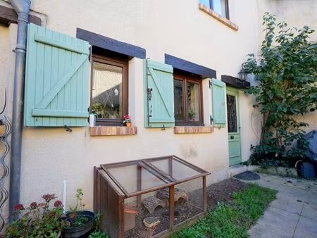 vente maison atypique centre ville guerville