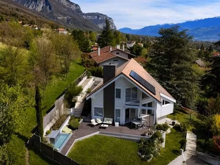 maison contemporaine et lumineuse avec vue panoramique exceptionnelle – 200 m² – saint-ism