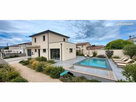 maison 5 pièces 120 m²