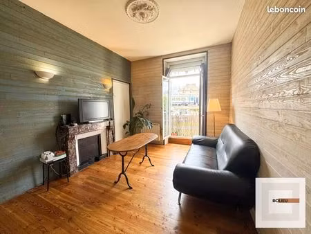 t3 lumineux meuble aigle grenoble