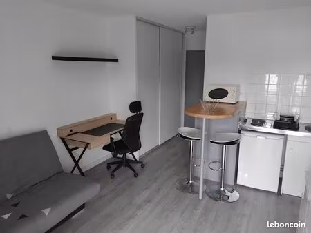 studio parfait état 200 mètres facultés avec parking souterrain