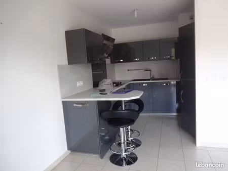 location appartement rives