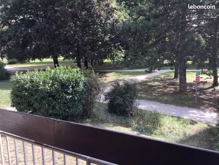loue t4 résidence barnave à saint-egrève piscine + parc arboré