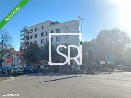 bureaux 310 m² clermont ferrand