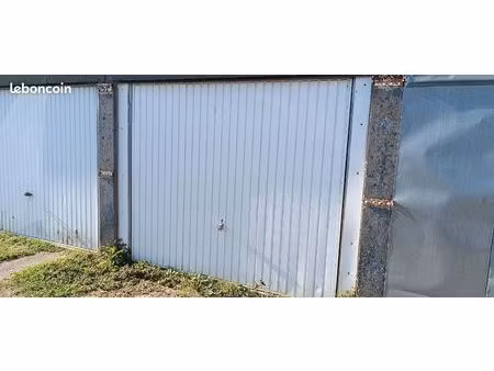 garage à louer