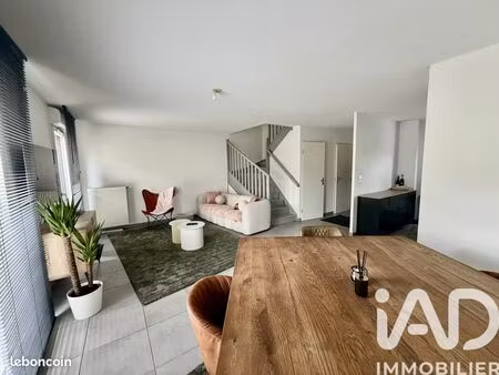 maison 4 pièces 81 m²