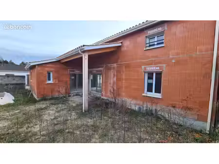 maison 5 pièces 148 m²