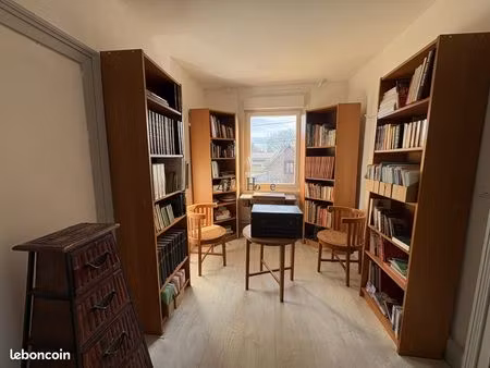 maison 10 pièces 303 m²