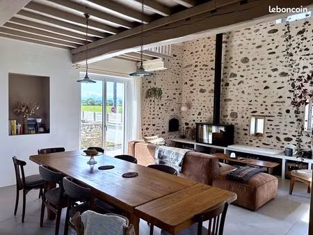 maison rénovée + grange