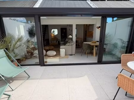 villa secteur recherché point zéro entièrement rénovée et totalement meublèe