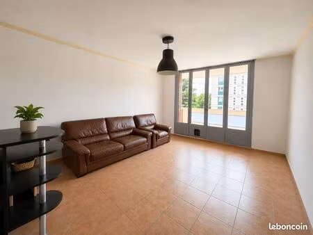 appartement 3 pièces 69 m²