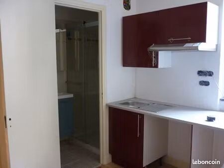 loue studio proche centre ville