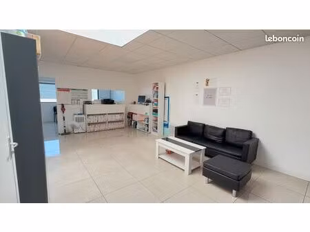 location d'un local d'activité dépot + bureau à valenton