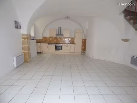maison de bourg entierement rénovée