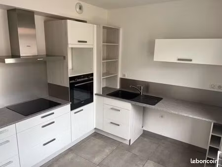 à louer appartement t4 durtol