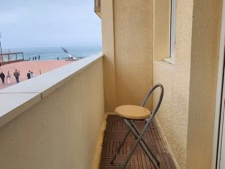 à vendre : appartement t1 bis + garage box - face à l’océan