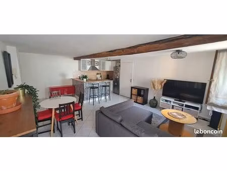 coup de cœur – charmant t2 de 50 m² avec parking sécurisé – 162 000