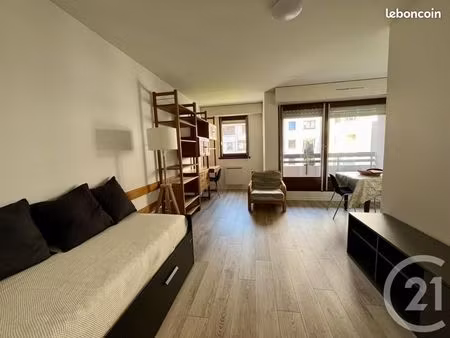 appartement 1 pièce 35 m²