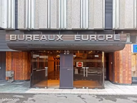bureau privé à louer pour 1 personnes à strasbourg tour europe
