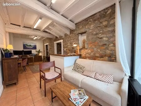 place coworking local ascain bourg