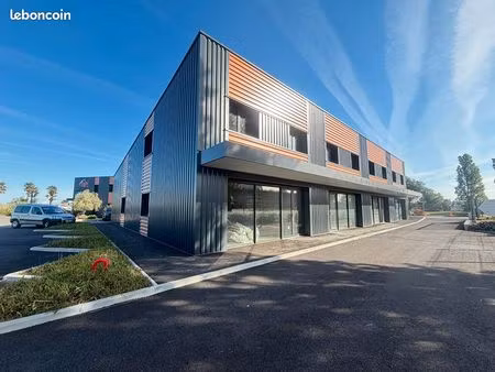 local commercial 110 m² serres castet