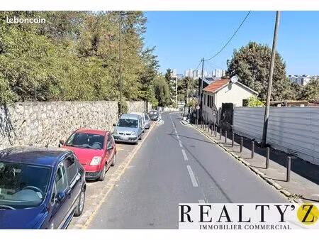 local commercial 171 m²