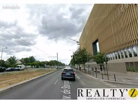 local commercial 55 m²