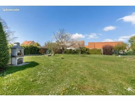 terrain à bâtir 650m2 - libre constructeur - pc architecte en cours