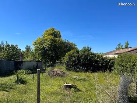 terrain 700 m² lescure d albigeois