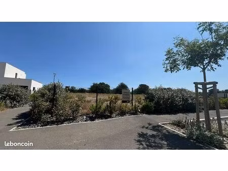 terrain 697 m² perpignan