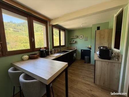 appartement 4 pièces 79 m²