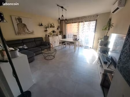 a saisir appatement ÷ terrasse