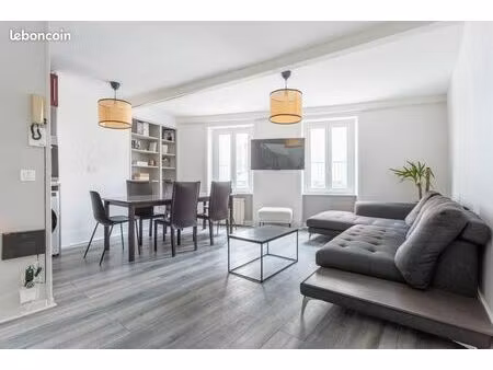 superbe duplex lumineux refait à neuf et meublé dans le centre de royat
