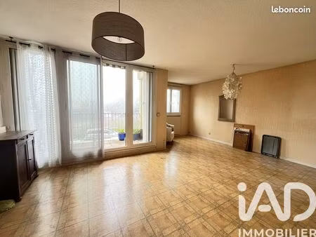 appartement 3 pièces 69 m²