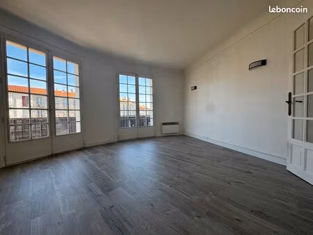grand t3 traversant 91 m² – 3 balcons – parking privatif – cave – très lumineux – perpigna