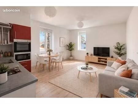 t2 42.62m² a 300m de la mer