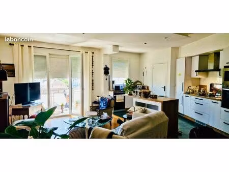 appartement t4 lumineux hyper centre