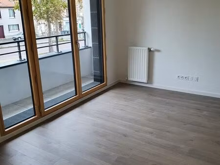 thiais 2p non meuble