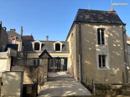 local professionnel / maison